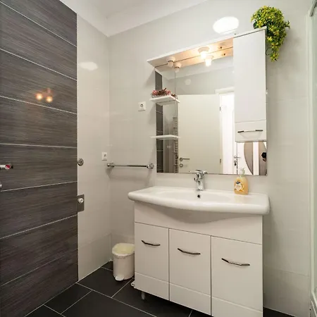 Apartment Grbic 4 By Interhome Privlaka (Zadar)