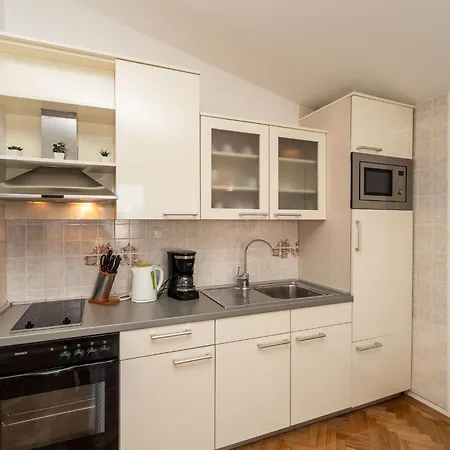 Grbic 4 By Interhome Apartment *