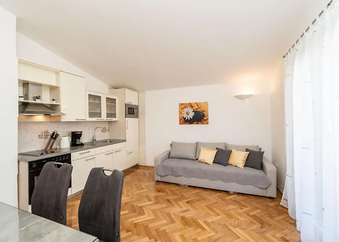 Grbic 4 By Interhome