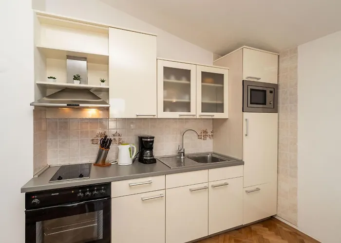 Grbic 4 By Interhome Apartment *