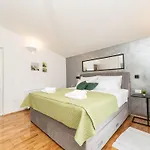 Grbic 4 By Interhome